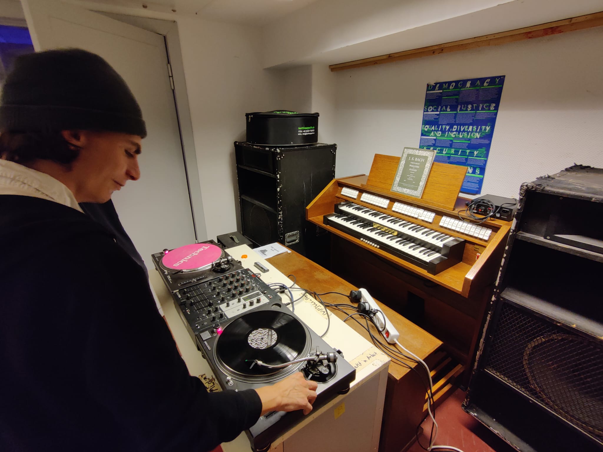 Vinyl Disc-Jockey Workshop